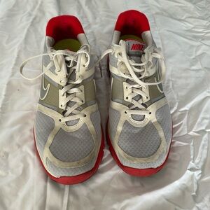 Men’s Nike Lunarglide sneakers